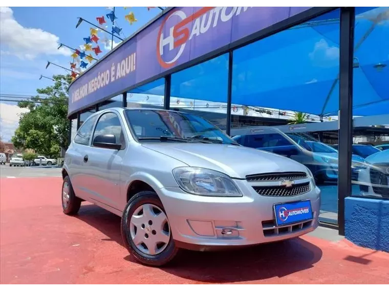 Chevrolet Celta Prata 13