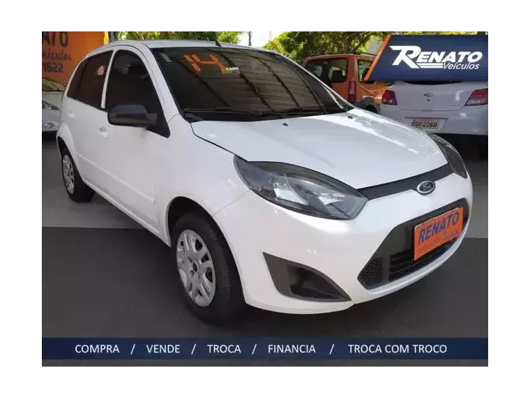 Ford Fiesta Branco 1