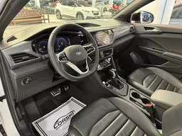 Volkswagen Taos