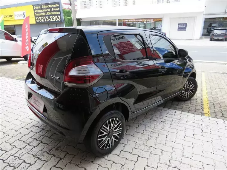 Fiat Mobi Preto 1