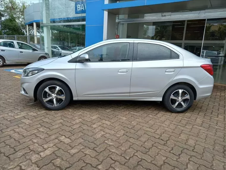 Chevrolet Prisma Prata 6