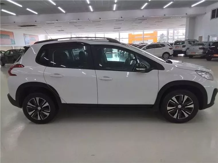 Peugeot 2008 Branco 8