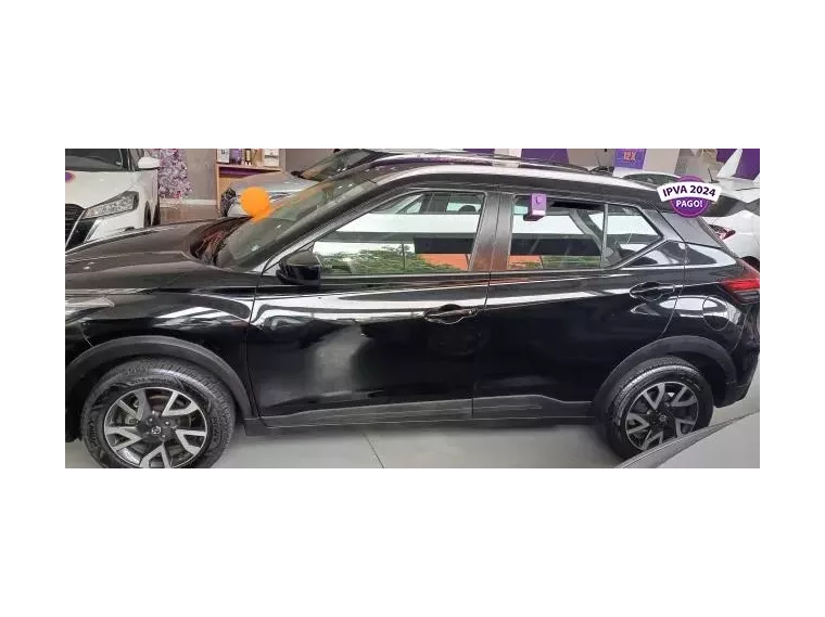 Nissan Kicks Preto 2