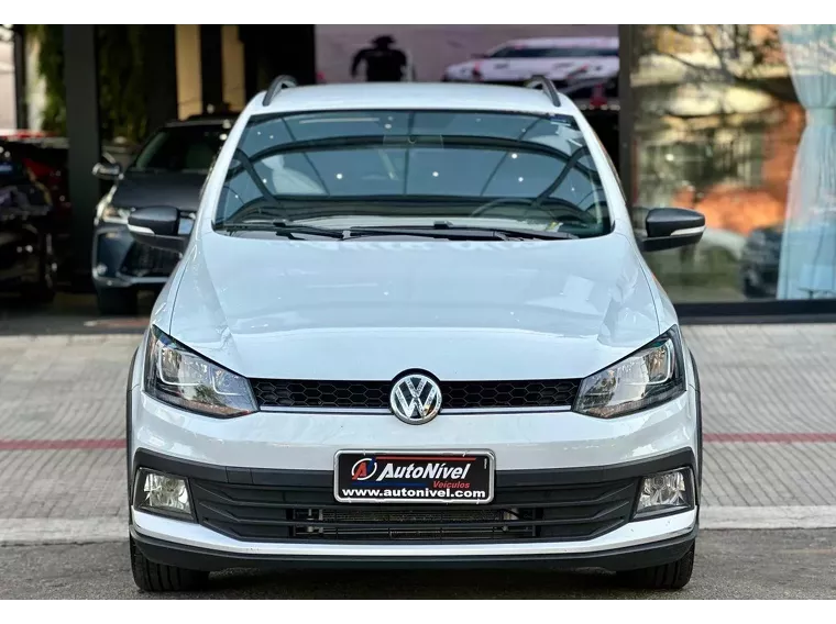 Volkswagen Fox Branco 2