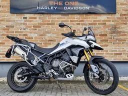 Triumph Tiger 900