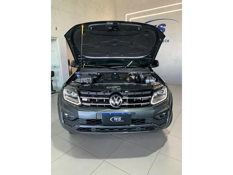 Volkswagen Amarok Cinza 19