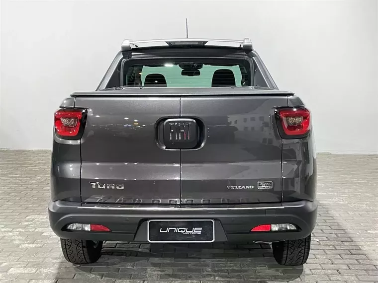 Fiat Toro Cinza 5