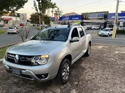 Renault Duster Oroch