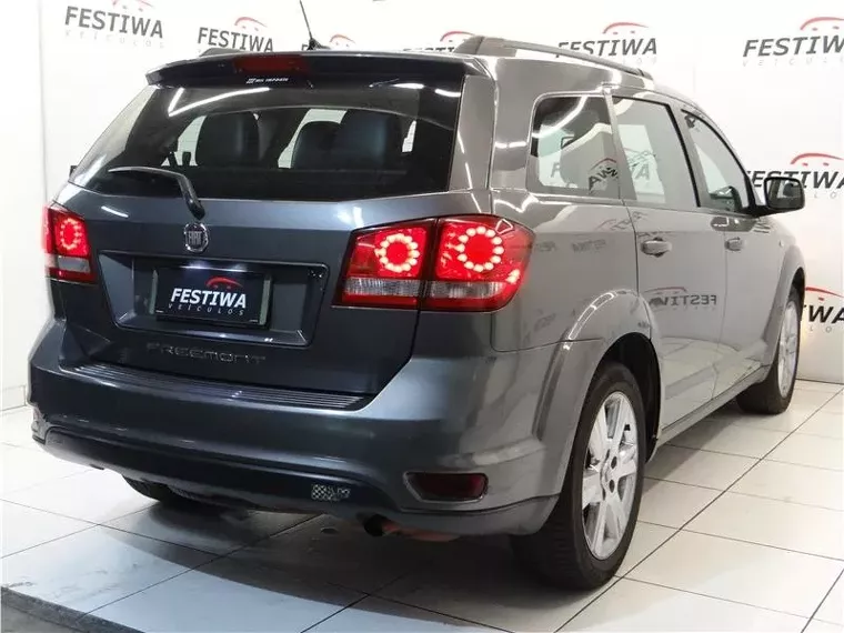 Fiat Freemont Cinza 7