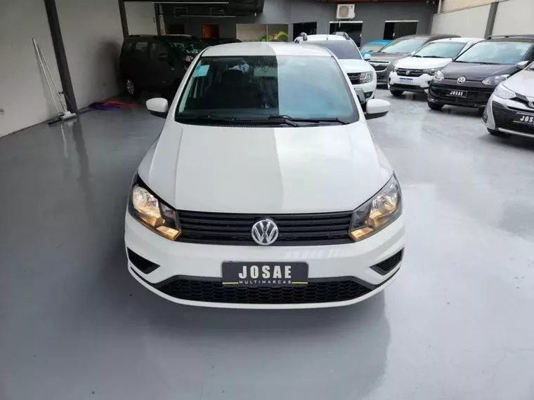 Volkswagen Gol Branco 10