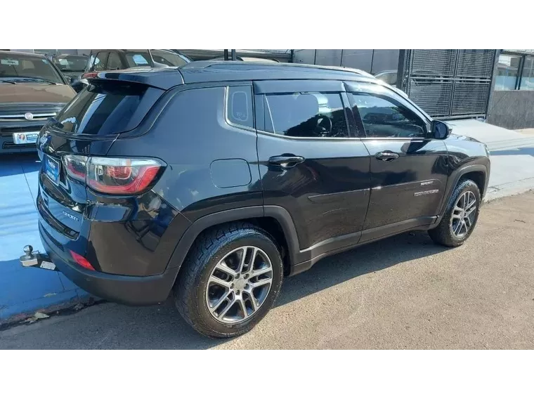 Jeep Compass Preto 10