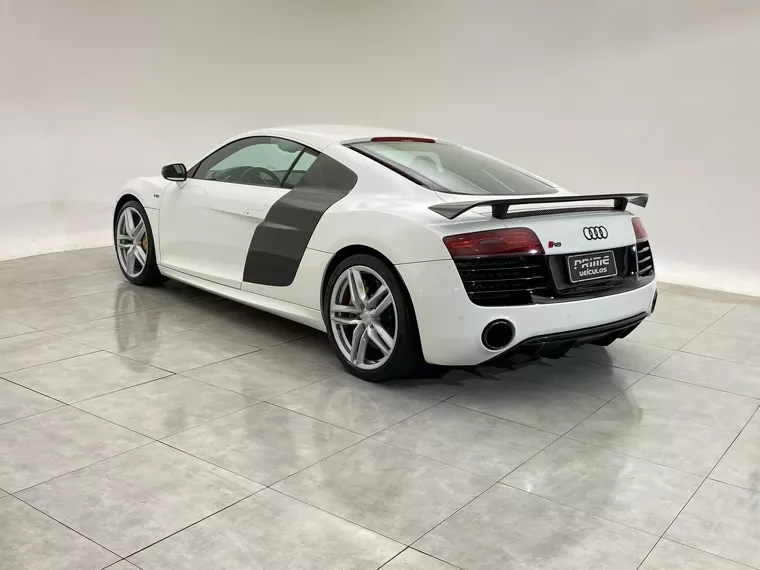 Audi R8 Branco 2