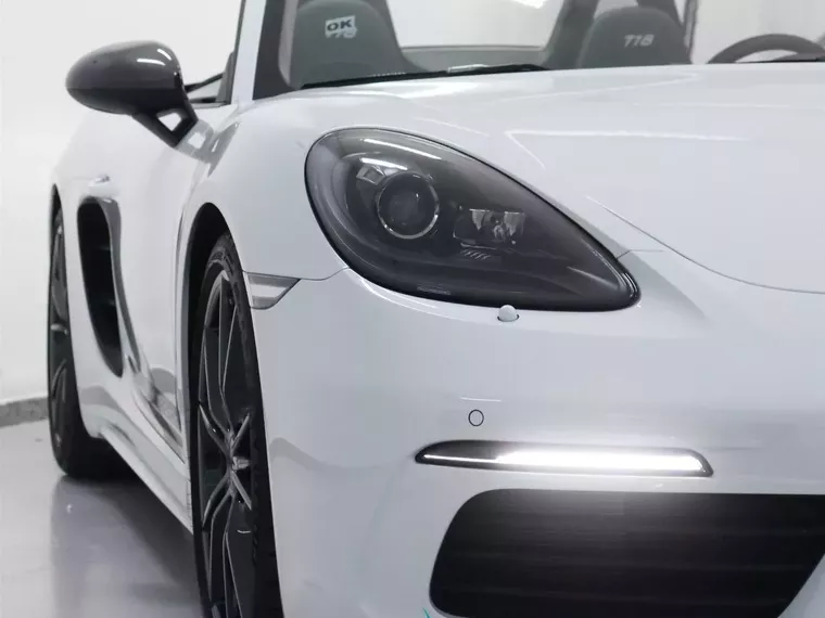 Porsche 718 Branco 7