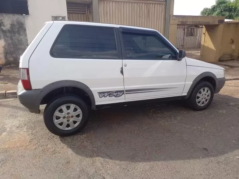 Fiat Uno Branco 8