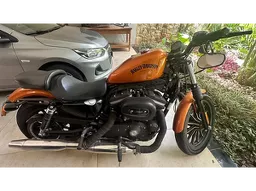 Sportster 883