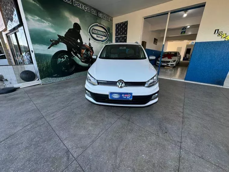 Volkswagen Crossfox Branco 3