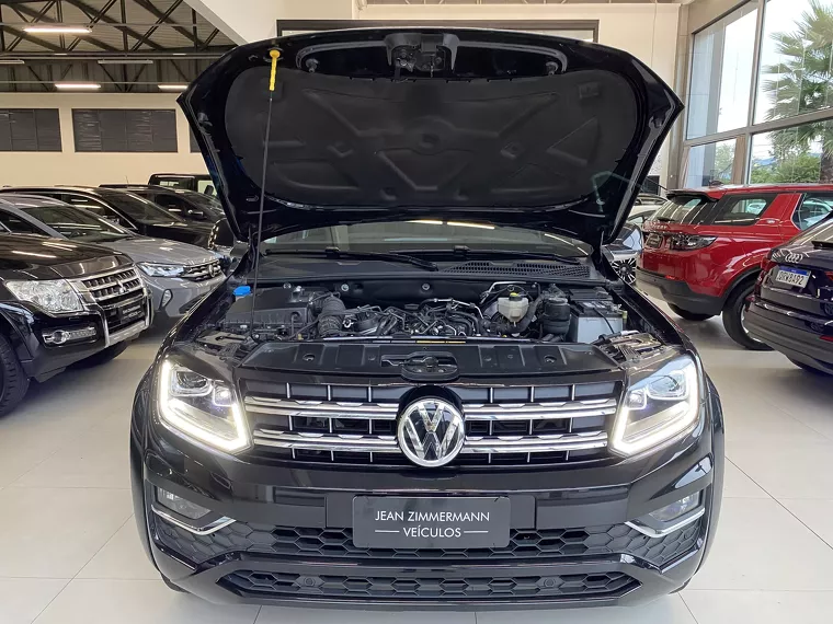 Volkswagen Amarok Preto 26