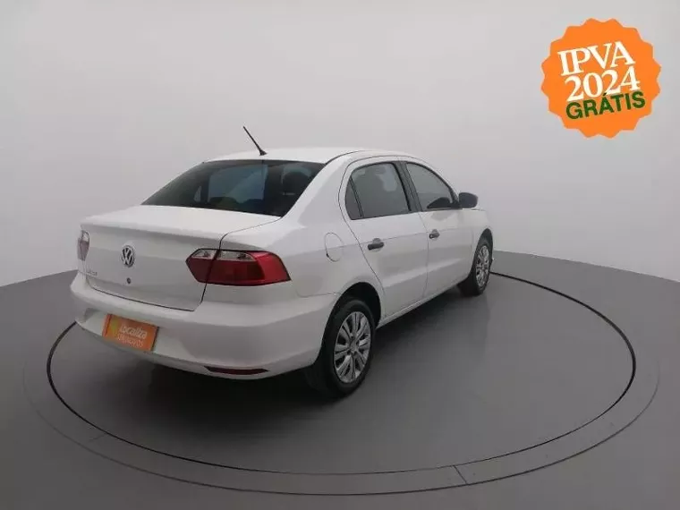 Volkswagen Voyage Branco 4