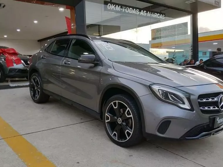 Mercedes-benz GLA 200 Cinza 13