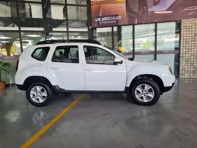 Renault Duster Branco 10