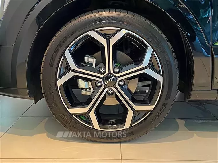 KIA Niro Preto 11