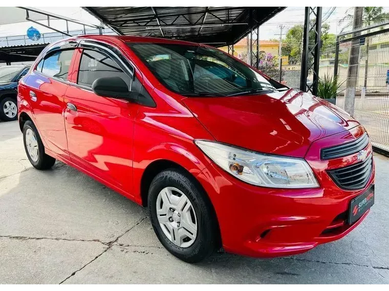 Chevrolet Onix Vermelho 11