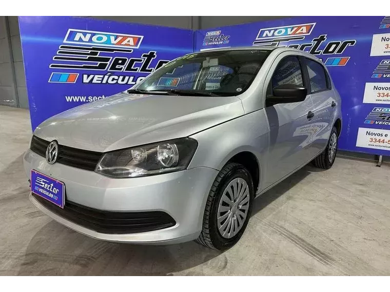 Volkswagen Gol Prata 4