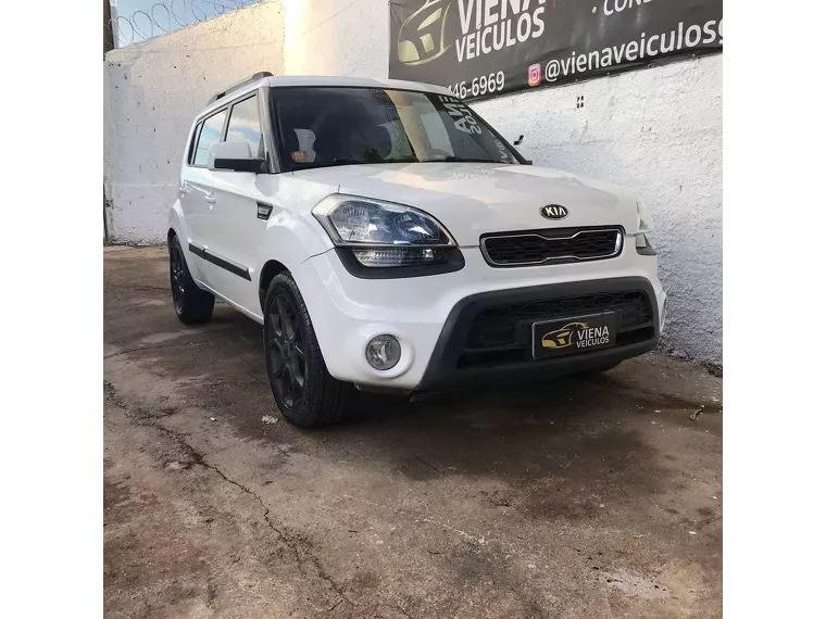 KIA Soul Branco 11