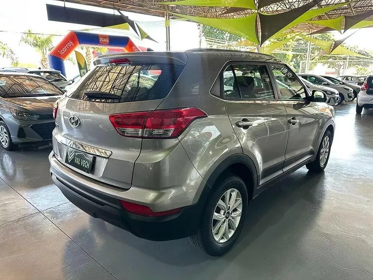 Hyundai Creta Prata 17