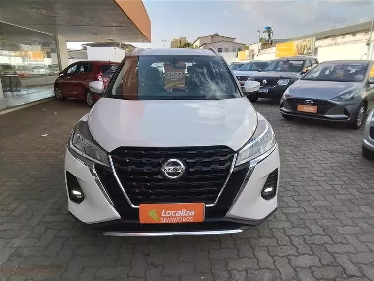 Nissan Kicks Branco 18