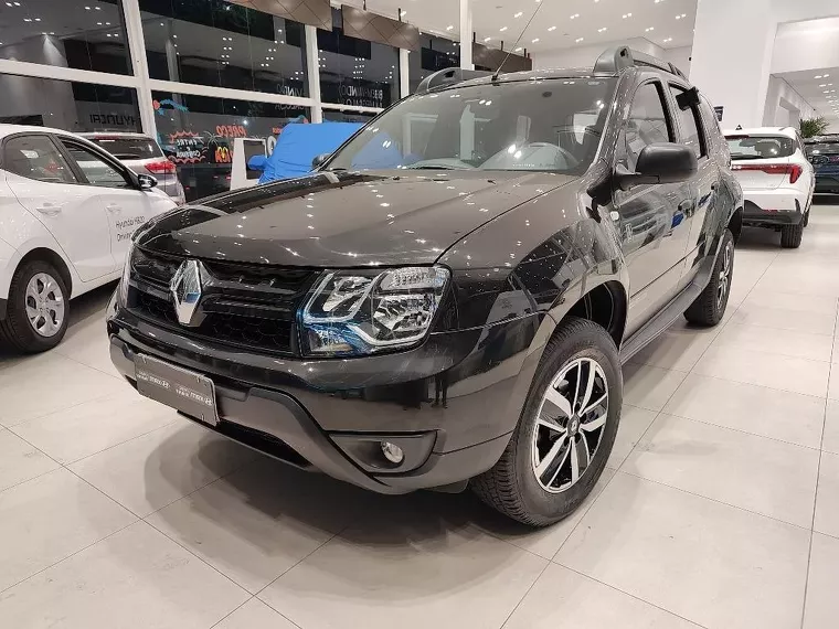 Renault Duster Preto 4