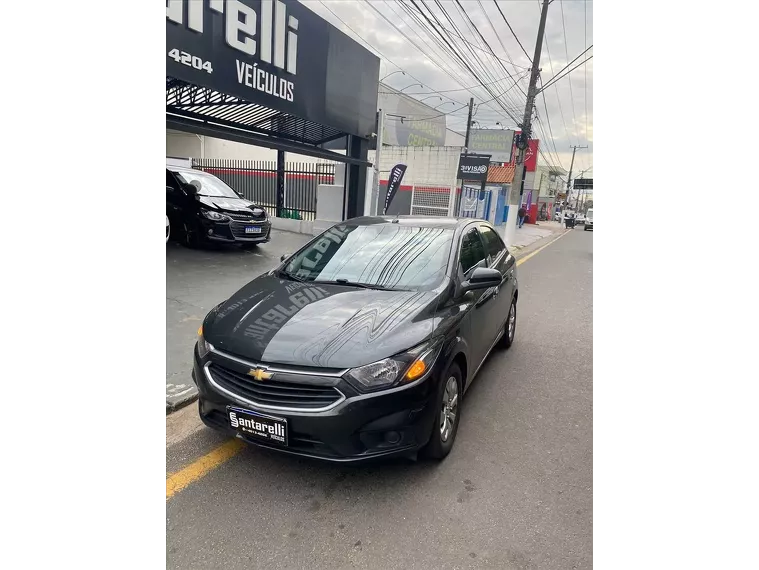 Chevrolet Onix Cinza 6