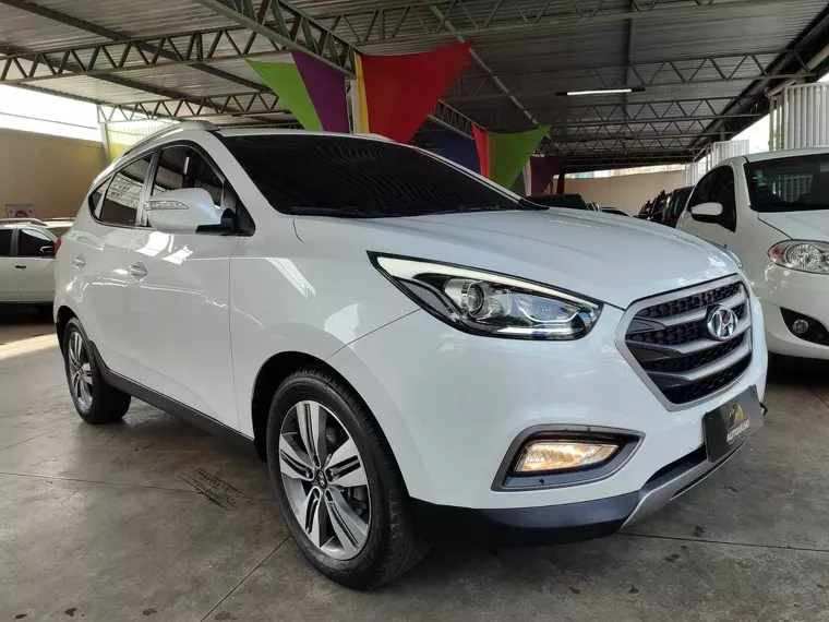 Hyundai IX35 Branco 4