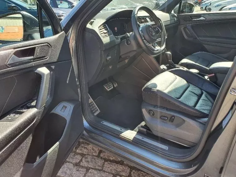 Volkswagen Tiguan Cinza 8