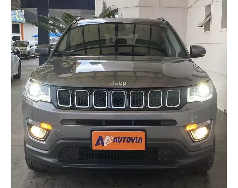 Jeep Compass Cinza 15