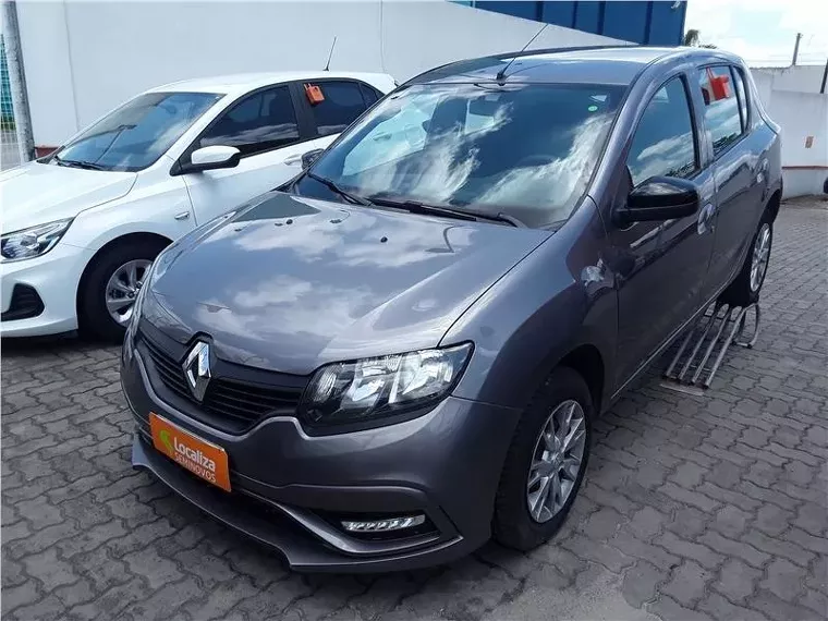 Renault Sandero Cinza 7