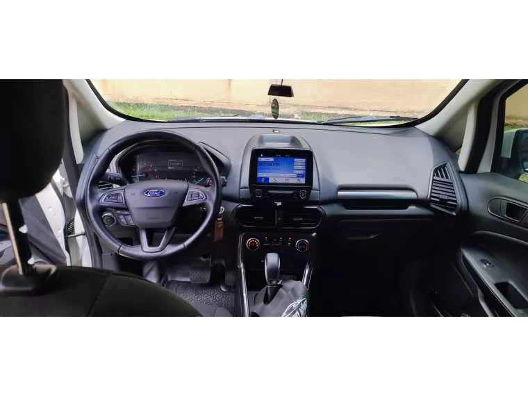 Ford Ecosport Branco 6