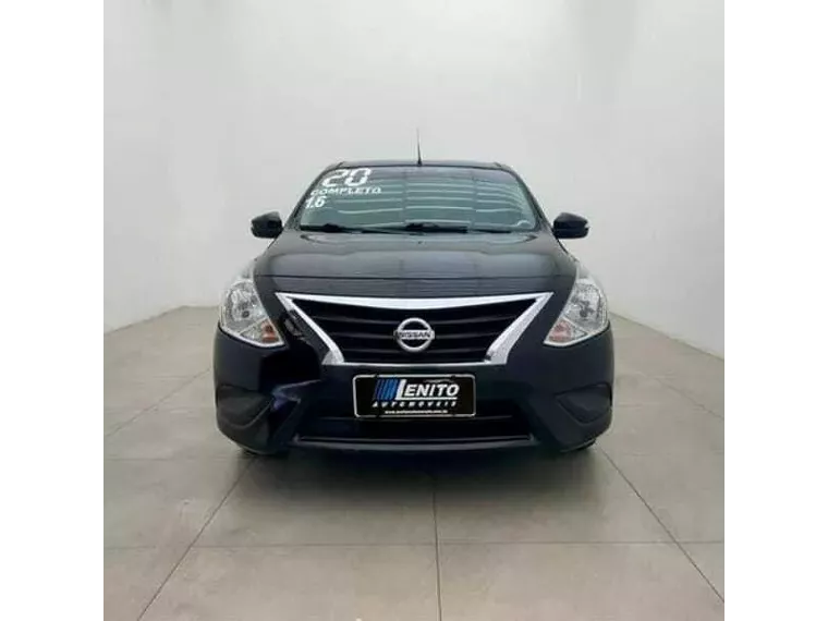 Nissan Versa Preto 6