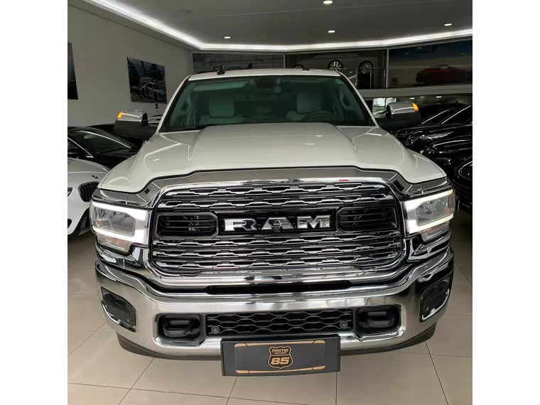 RAM 2500 Branco 4