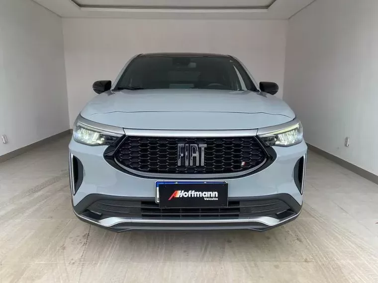 Fiat Fastback Cinza 4