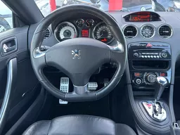 Peugeot RCZ