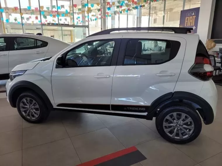 Fiat Mobi Branco 2