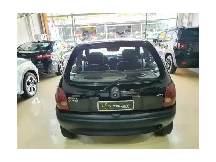 Chevrolet Corsa Preto 6