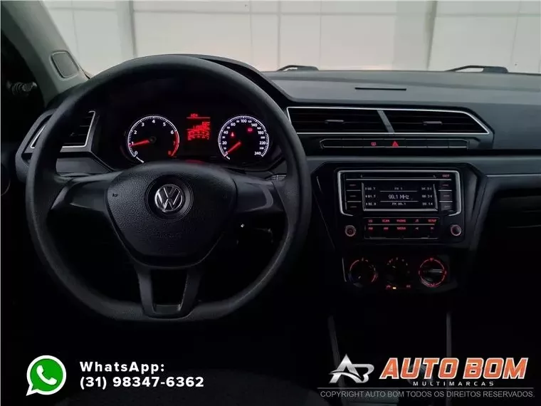 Volkswagen Voyage Preto 17