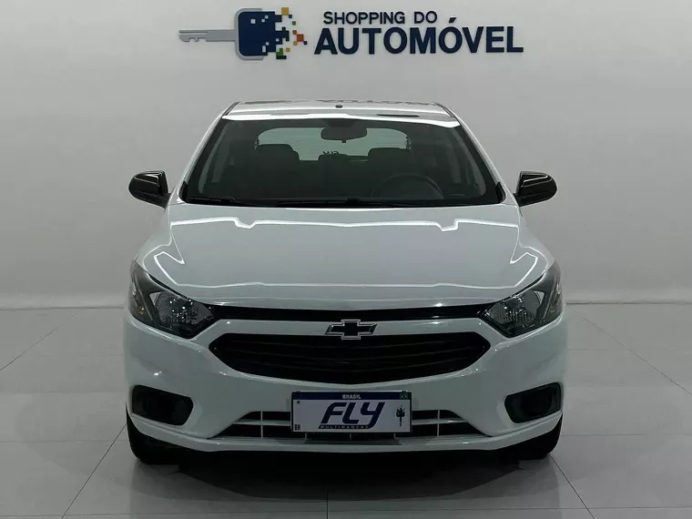 Chevrolet Onix Branco 1