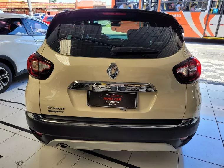 Renault Captur Bege 9