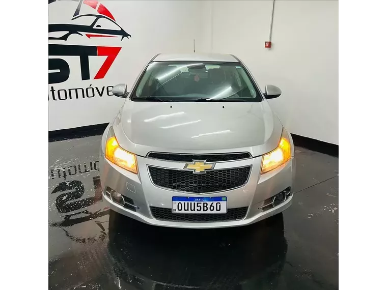 Chevrolet Cruze Prata 2