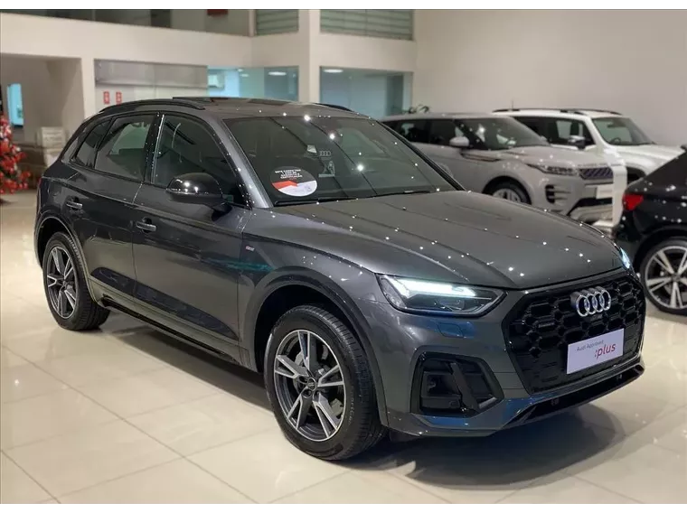 Audi Q5 Cinza 1