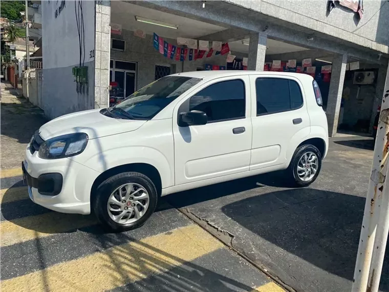 Fiat Uno Branco 6