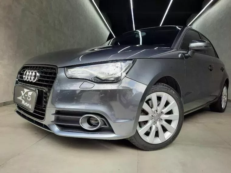 Audi A1 Cinza 3